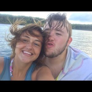 Meet your Posher, Haley